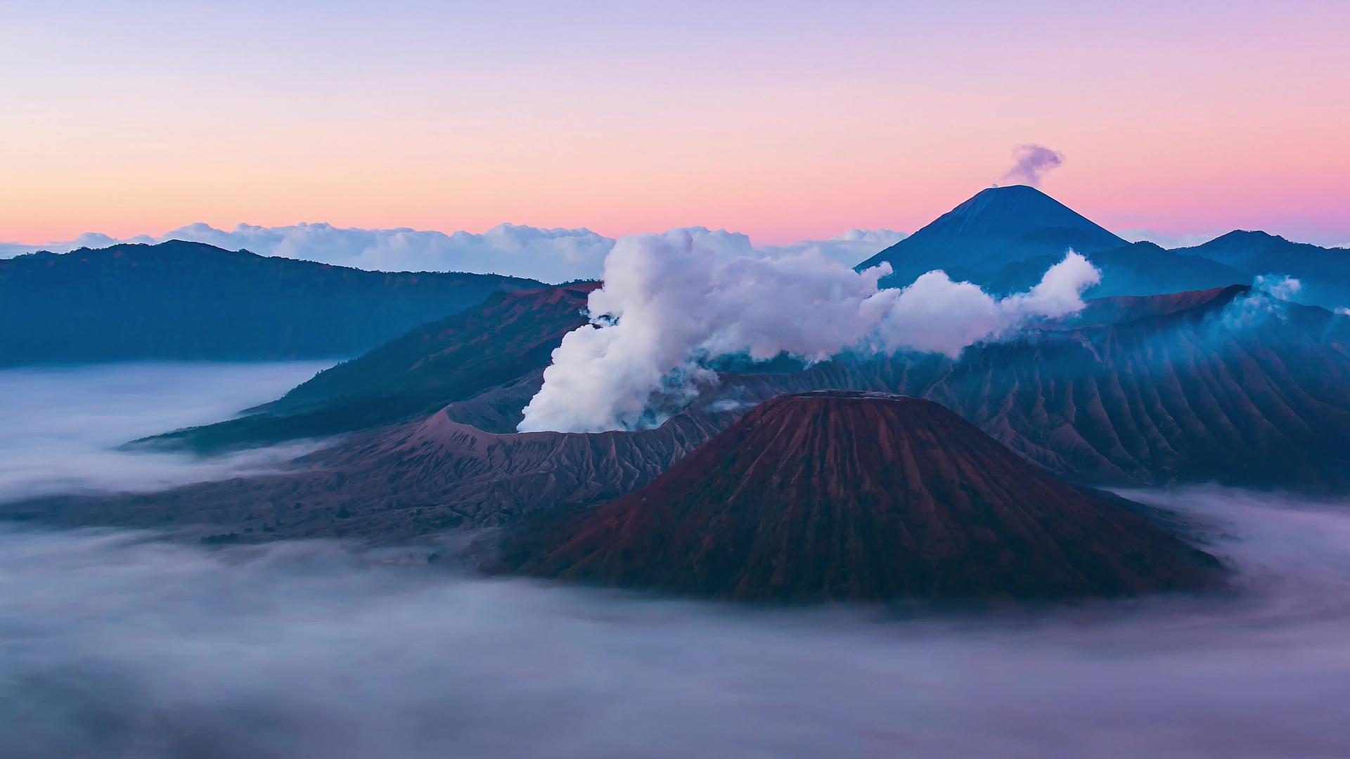 美丽的火山日出时间消失了标志性的自然旅游地点东雅瓦印多尼视频的预览图