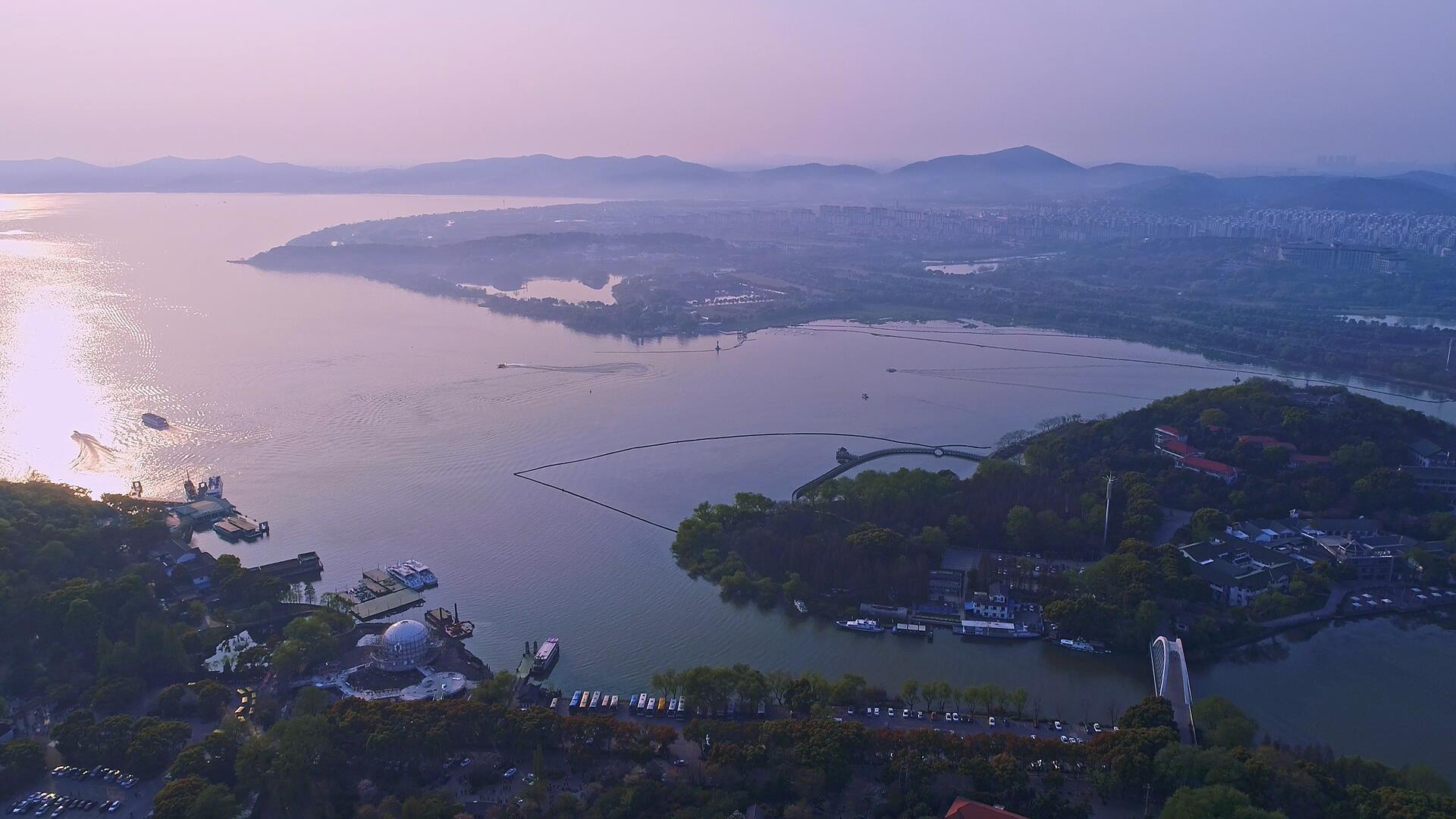 无锡太湖鼋头渚4K航拍视频的预览图