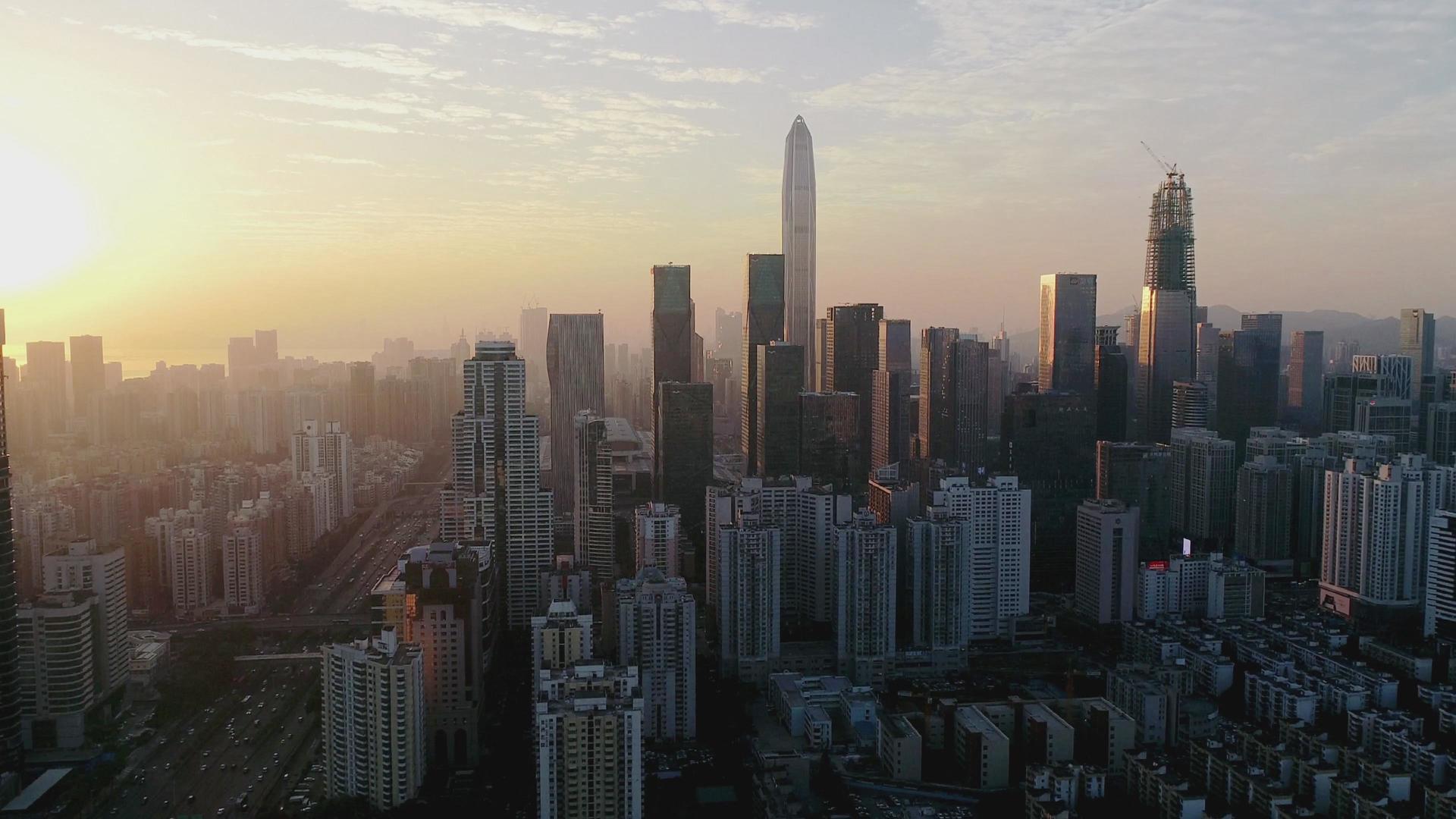 深圳福田区城市风光航拍4K视频的预览图