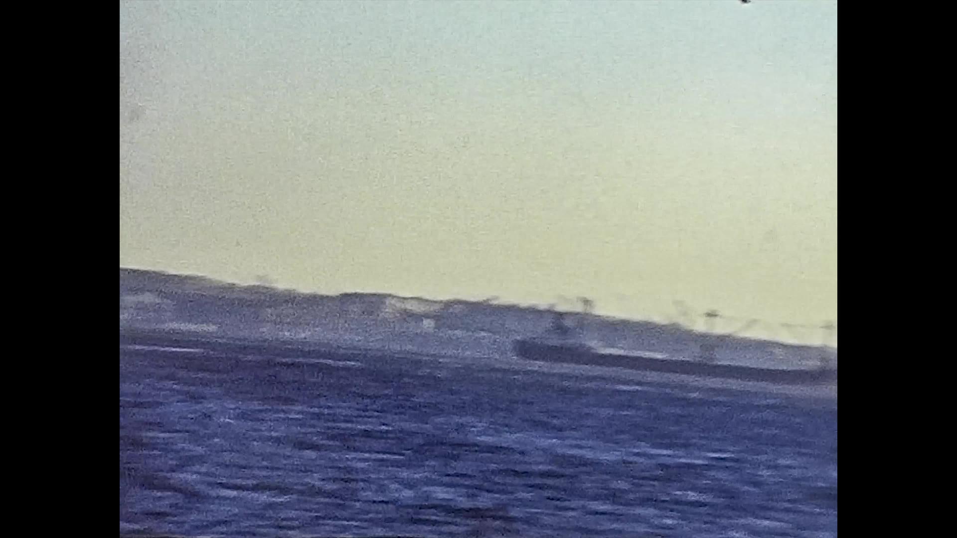 1975年纽约Hudson河2号船视频的预览图