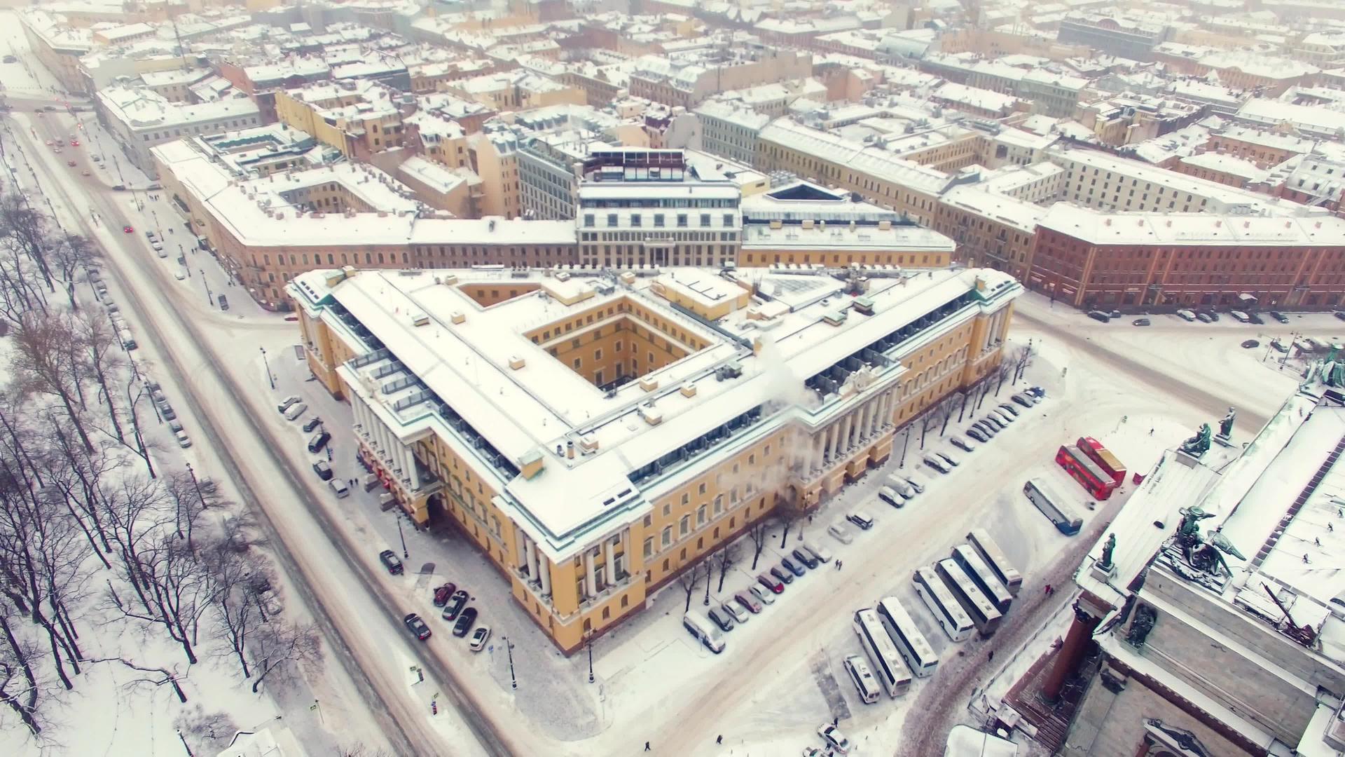 伊萨克斯大教堂在圣彼得斯堡空投视频的预览图