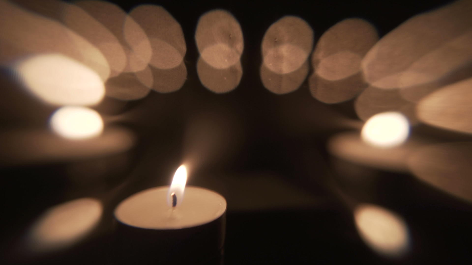 灯光蜡烛背景背景视频的预览图