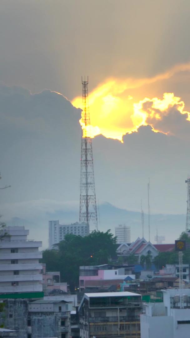 日出云海延迟泰国南部城市视频的预览图