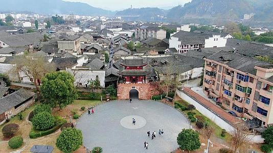 湖南省怀化明清古城4A景区4K航拍视频的预览图