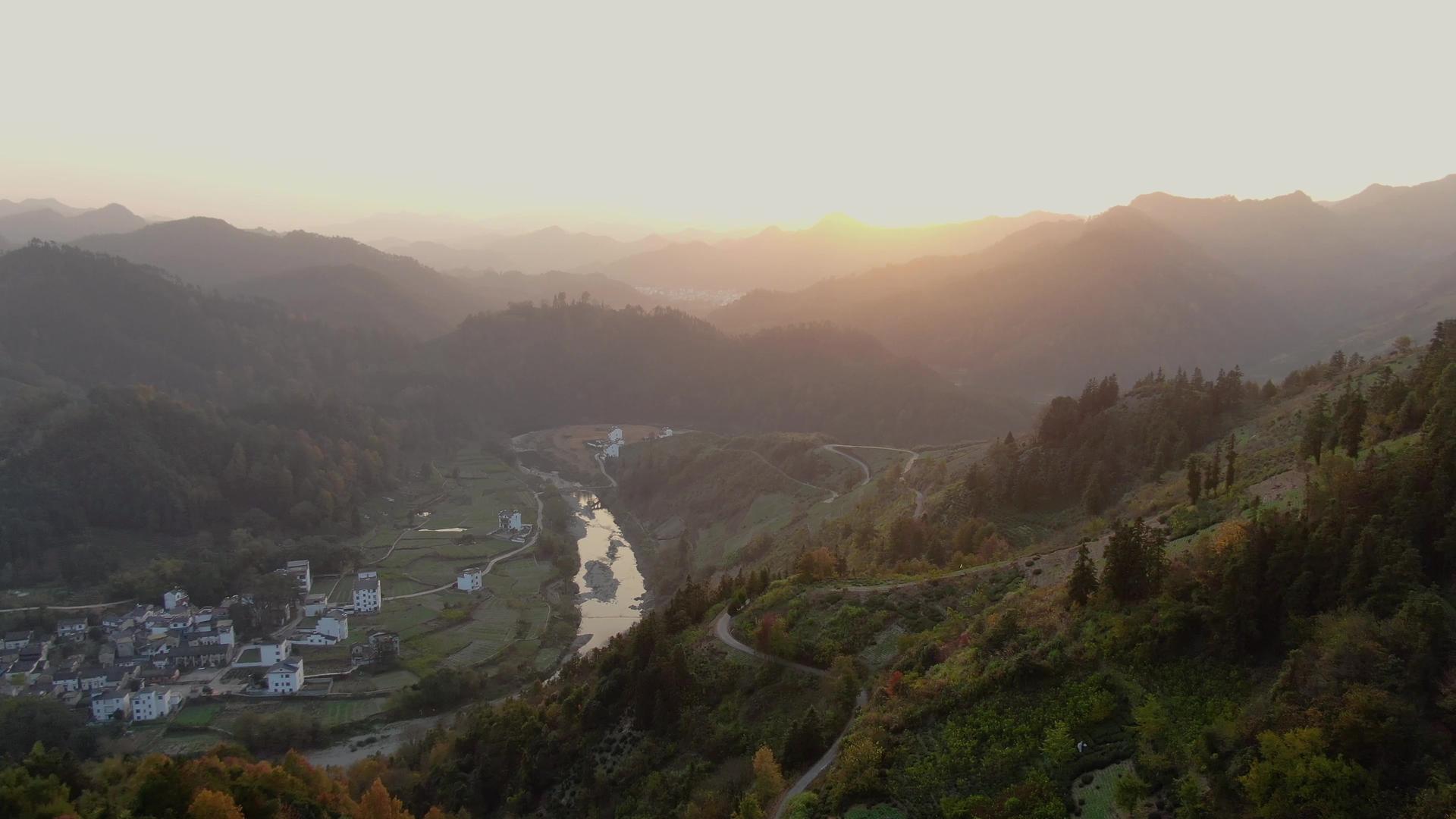 航拍安徽歙县群山日落自然风光视频视频的预览图
