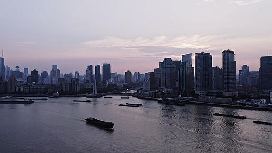 上海黄浦江航线航拍视频的预览图