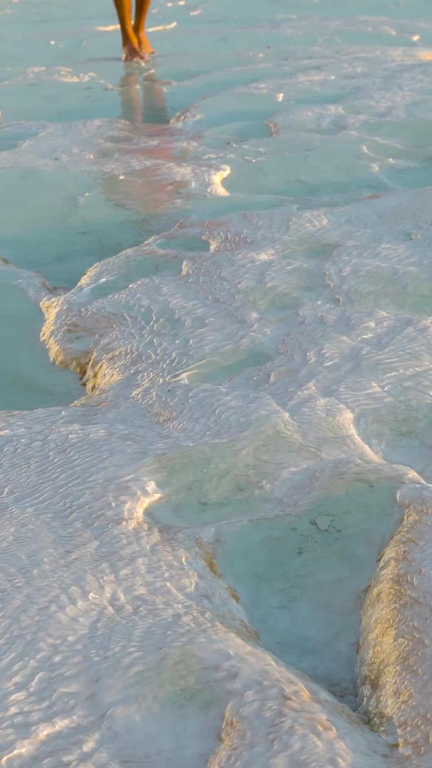 土耳其棉花堡钙化池集合实拍视频的预览图