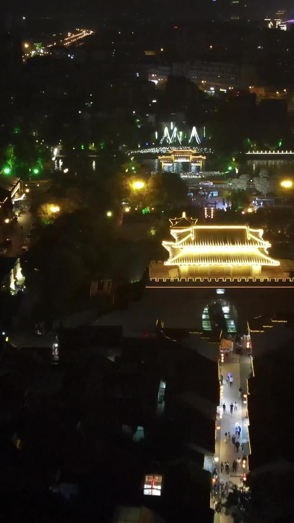 扬州双东历史街夜景点航拍视频的预览图