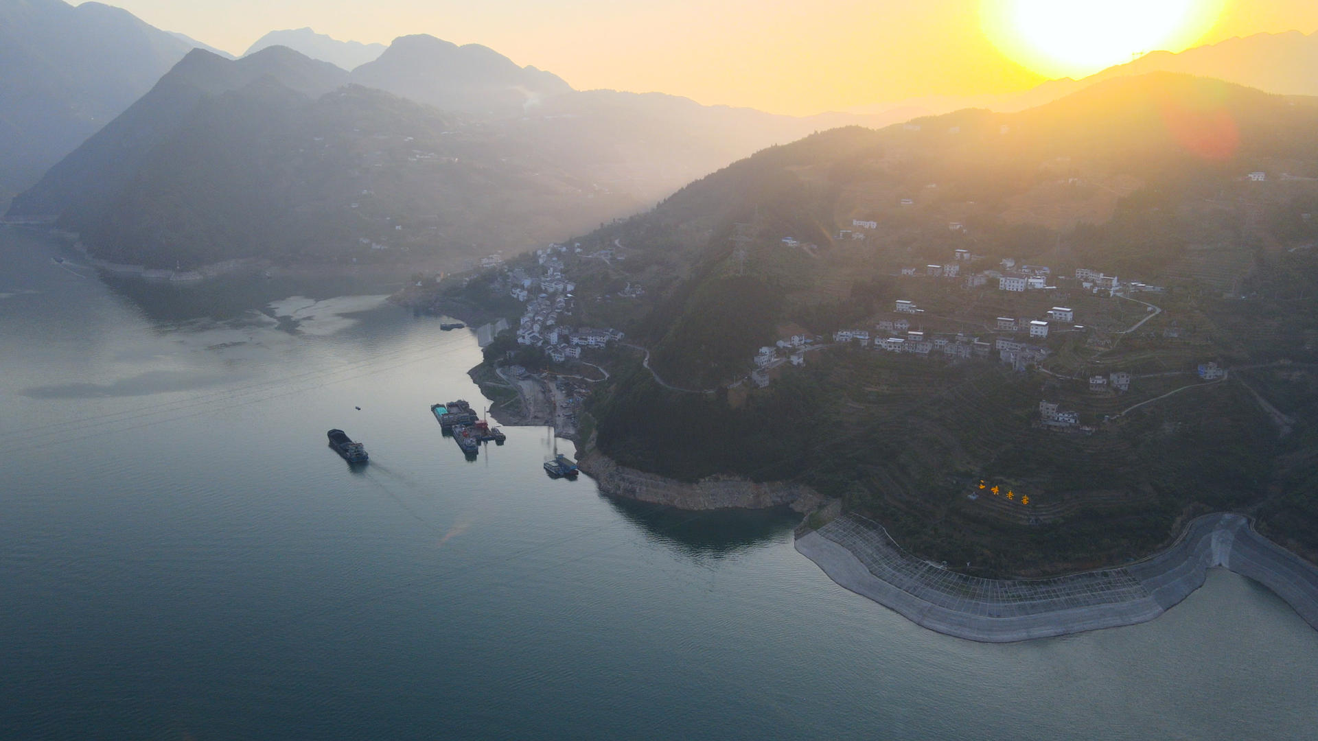 5A景区长江三峡巫峡巴东日落环绕延时4K视频的预览图