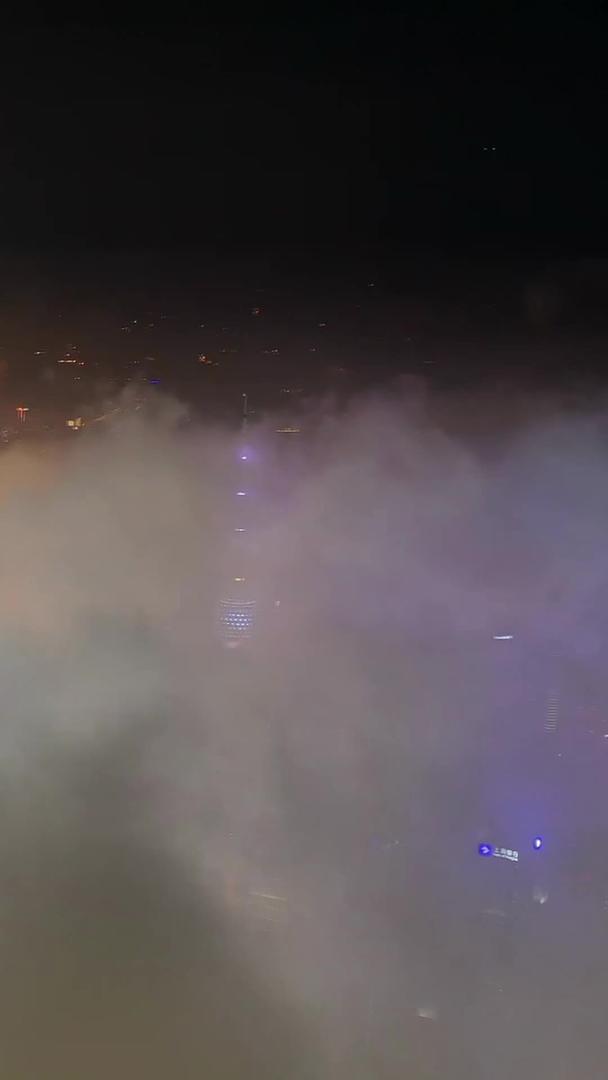 魔都城市夜景穿云航拍延迟视频的预览图