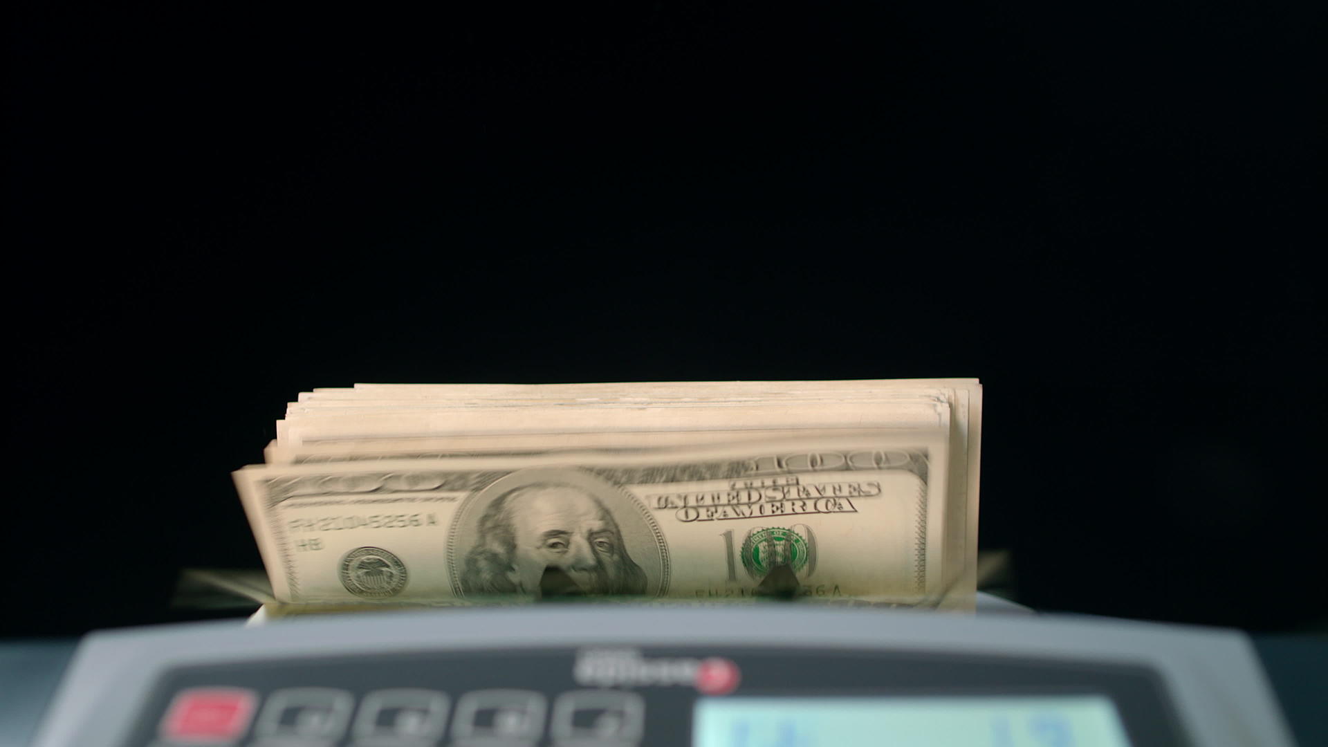 钞票对面的美元钞票视频的预览图