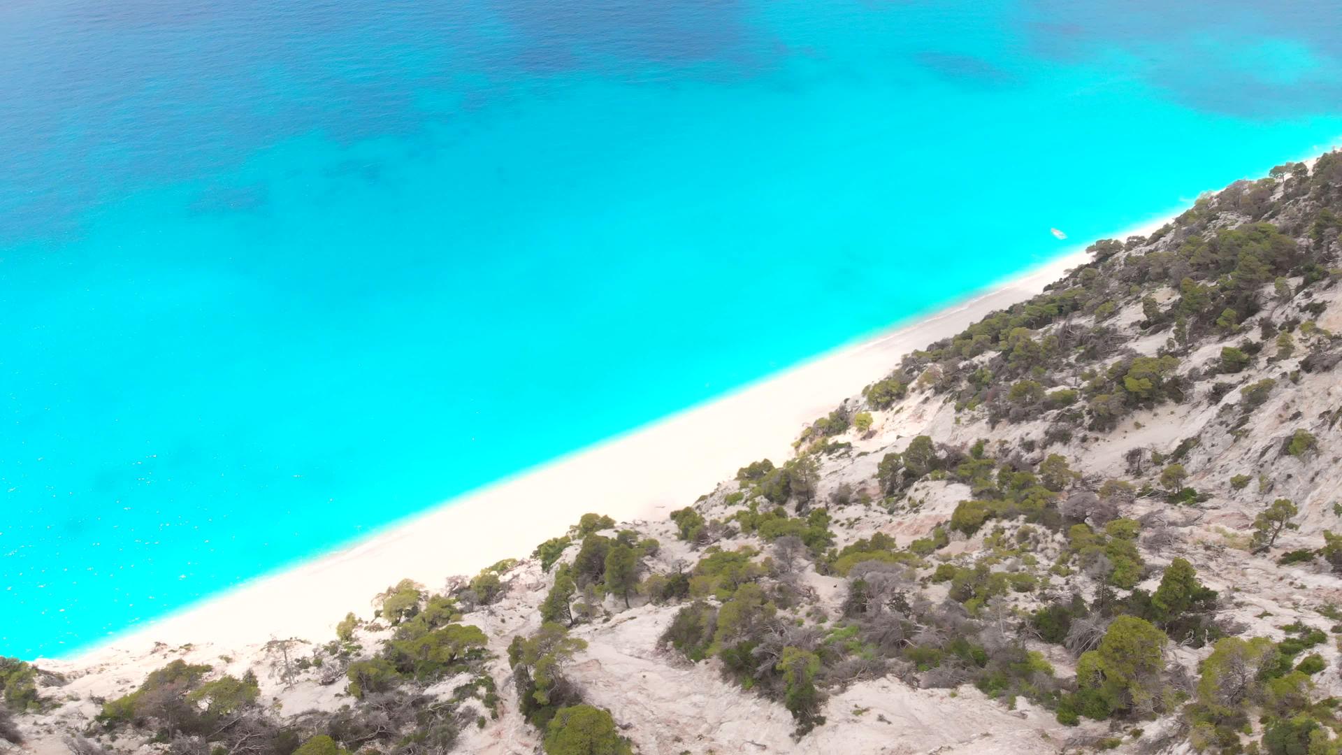埃格雷姆尼海滩航拍视频的预览图