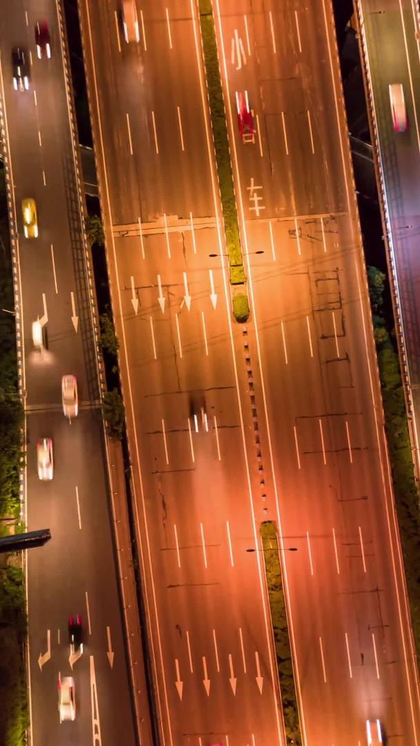 高速公路交通航拍延迟视频的预览图