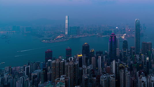香港市中心的风景从白天到晚上视频的预览图
