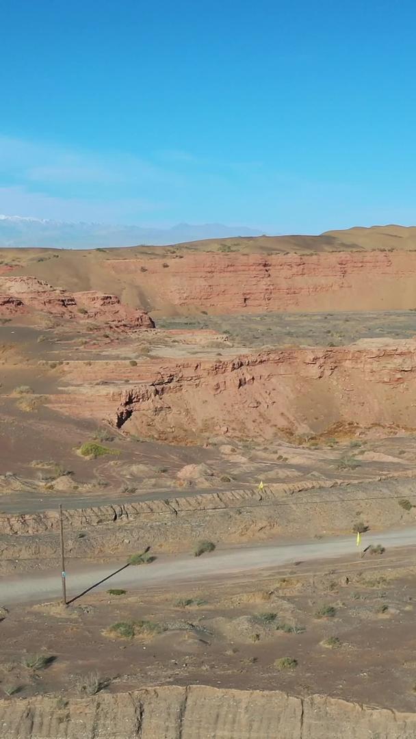 甘肃酒泉沙漠风光航拍视频视频的预览图
