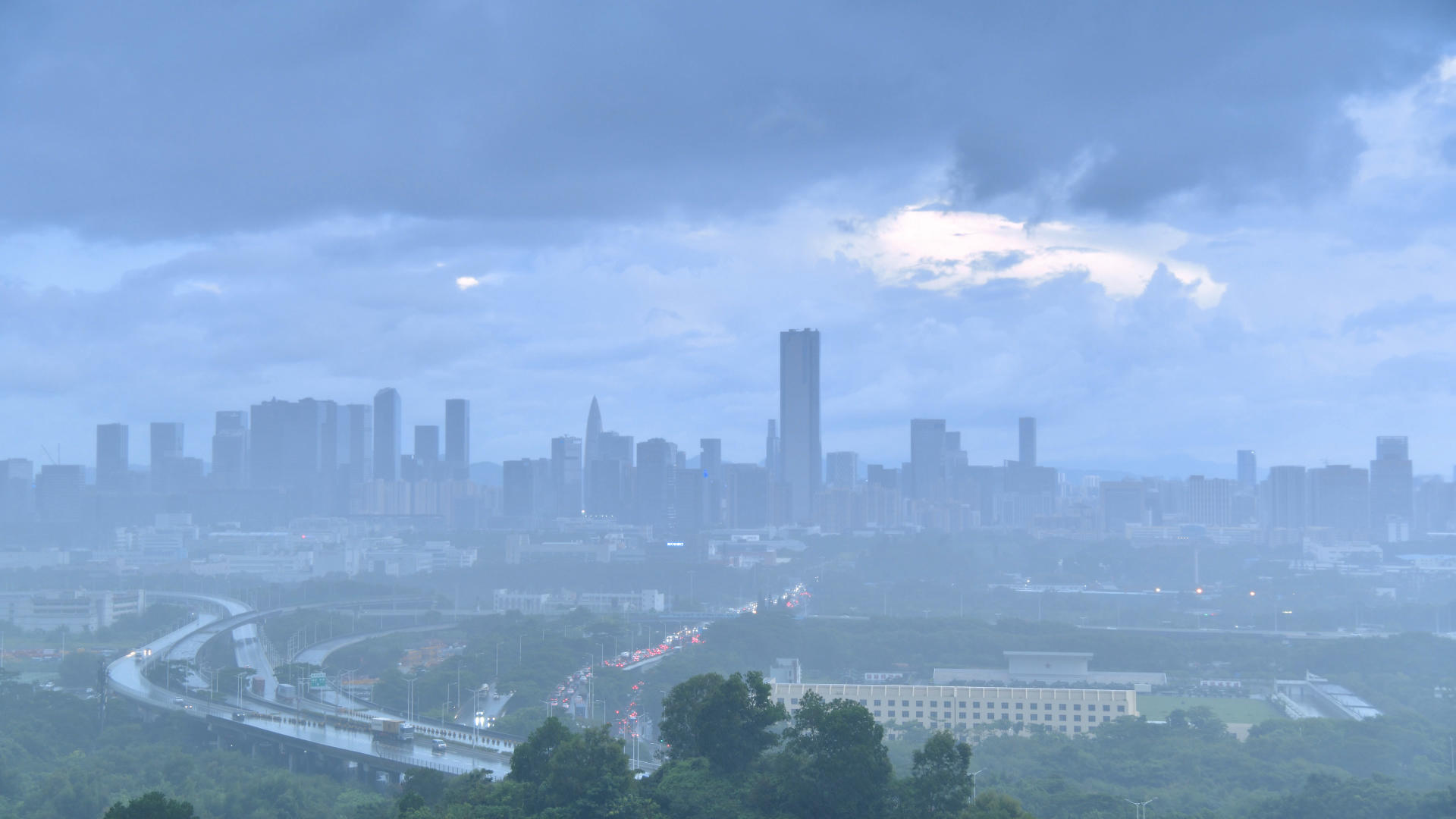4K深圳南山区降雨延时摄影视频的预览图
