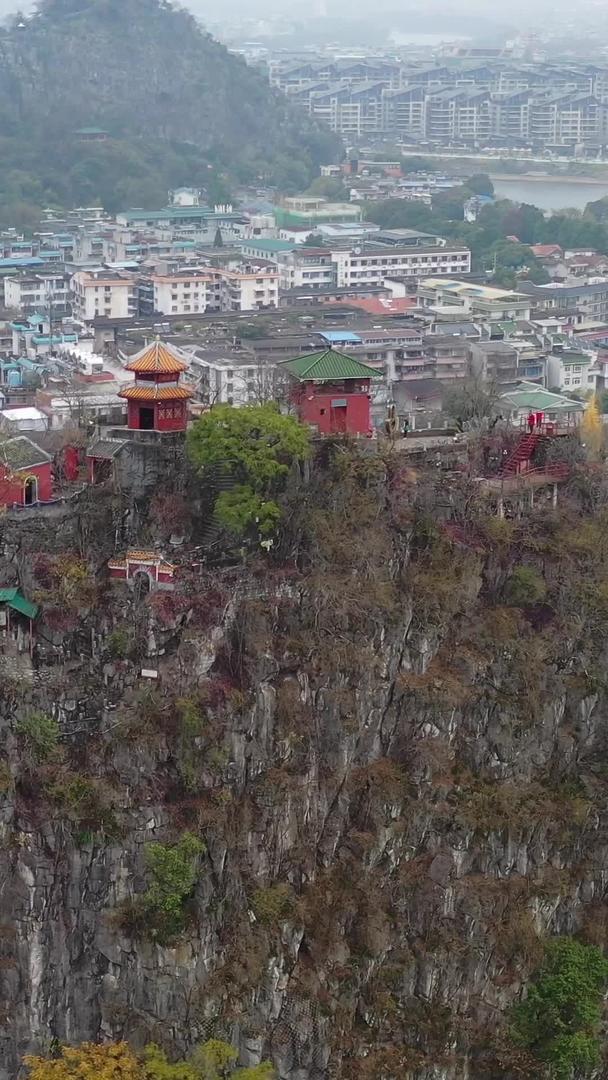 广西桂林独秀峰王城风光视频的预览图