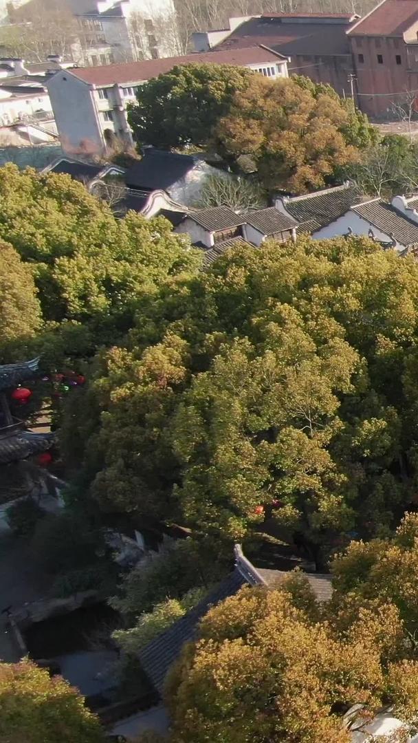 航拍5A景区惠山古镇古建筑特写视频视频的预览图