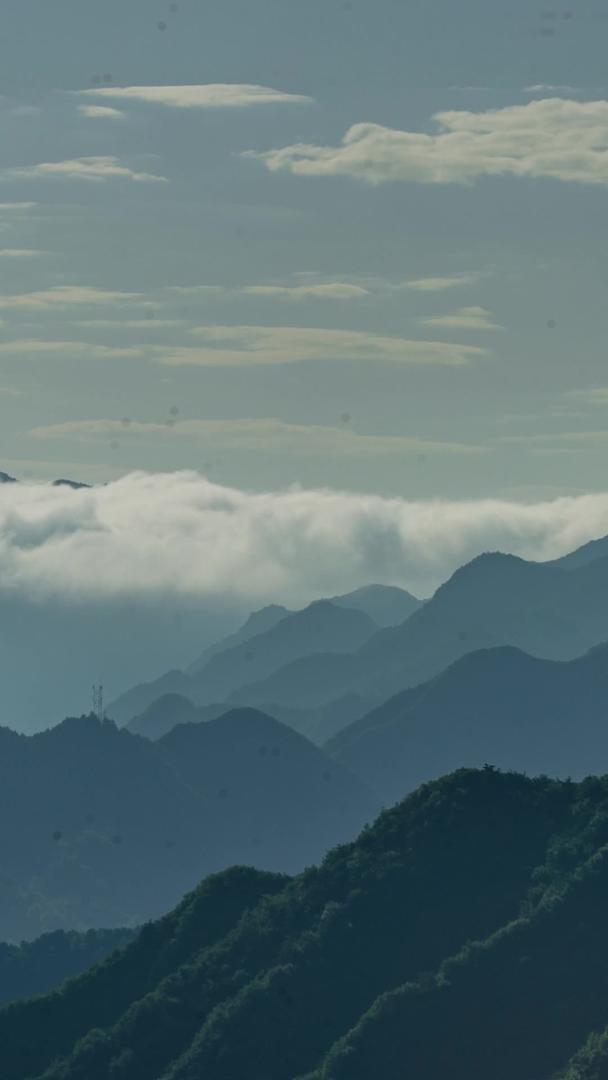 延缓秦岭山的自然景观视频的预览图