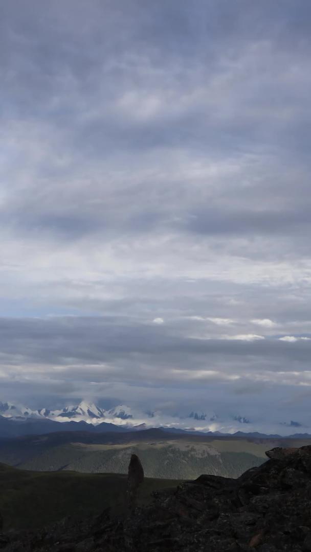 延时摄影的西藏天空视频的预览图