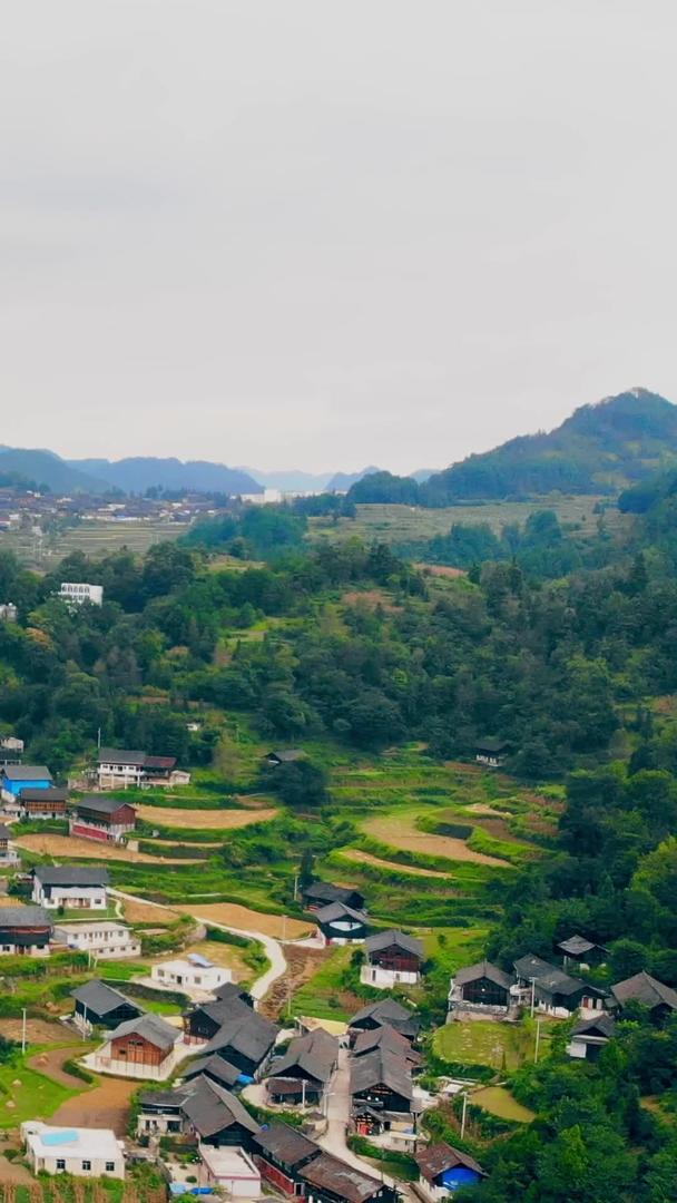 贵州云贵高原丹寨苗寨部落视频的预览图