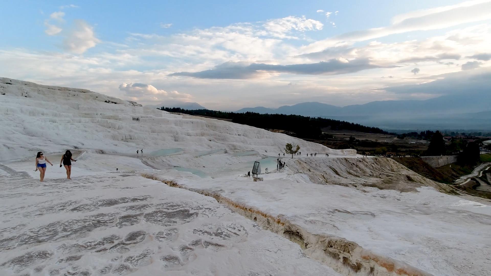 土耳其著名景点棉花堡实拍4K视频的预览图
