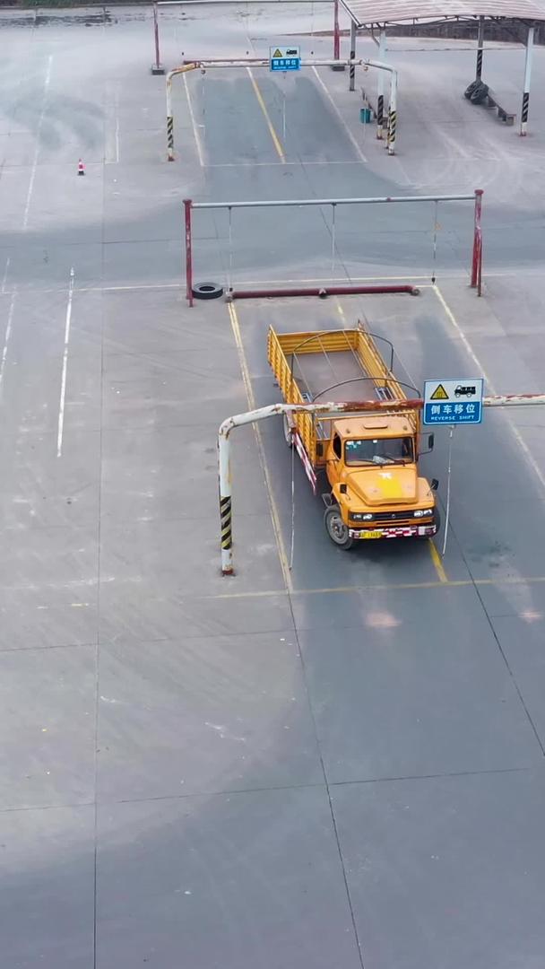 航空摄影教练驾驶学校驾驶学校驾驶交通规则驾驶考试卡车倒车视频的预览图