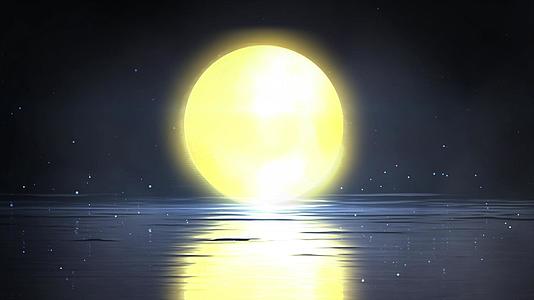 4K夜景月亮湖面倒影视频背景视频的预览图