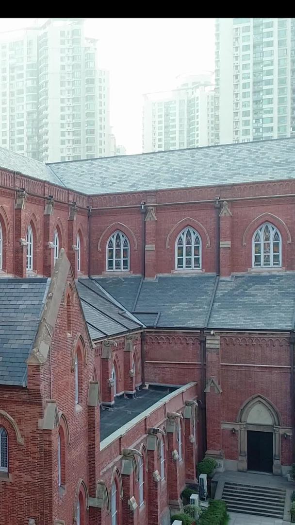 圣依纳爵堂航拍上海徐家汇天主教堂视频的预览图