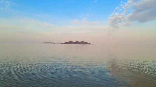 4K航拍安徽巢湖姥山岛千年古刹风景区视频的预览图