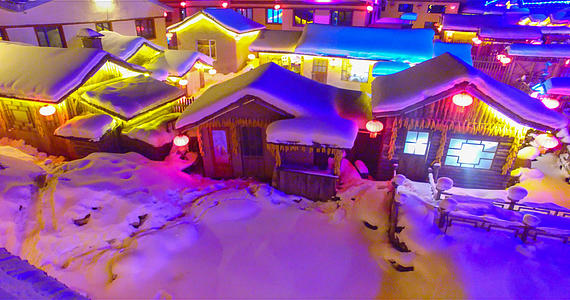 东北雪乡航拍4K视频视频的预览图