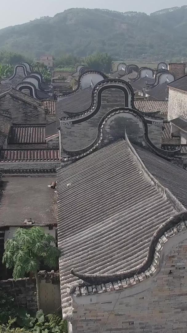 岭南古村落建筑航拍视频的预览图
