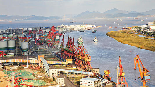 宁波镇海港口视频的预览图