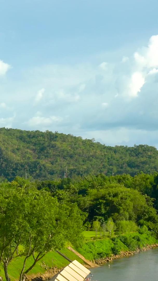 延迟收集泰国西部热带雨林度假村视频的预览图