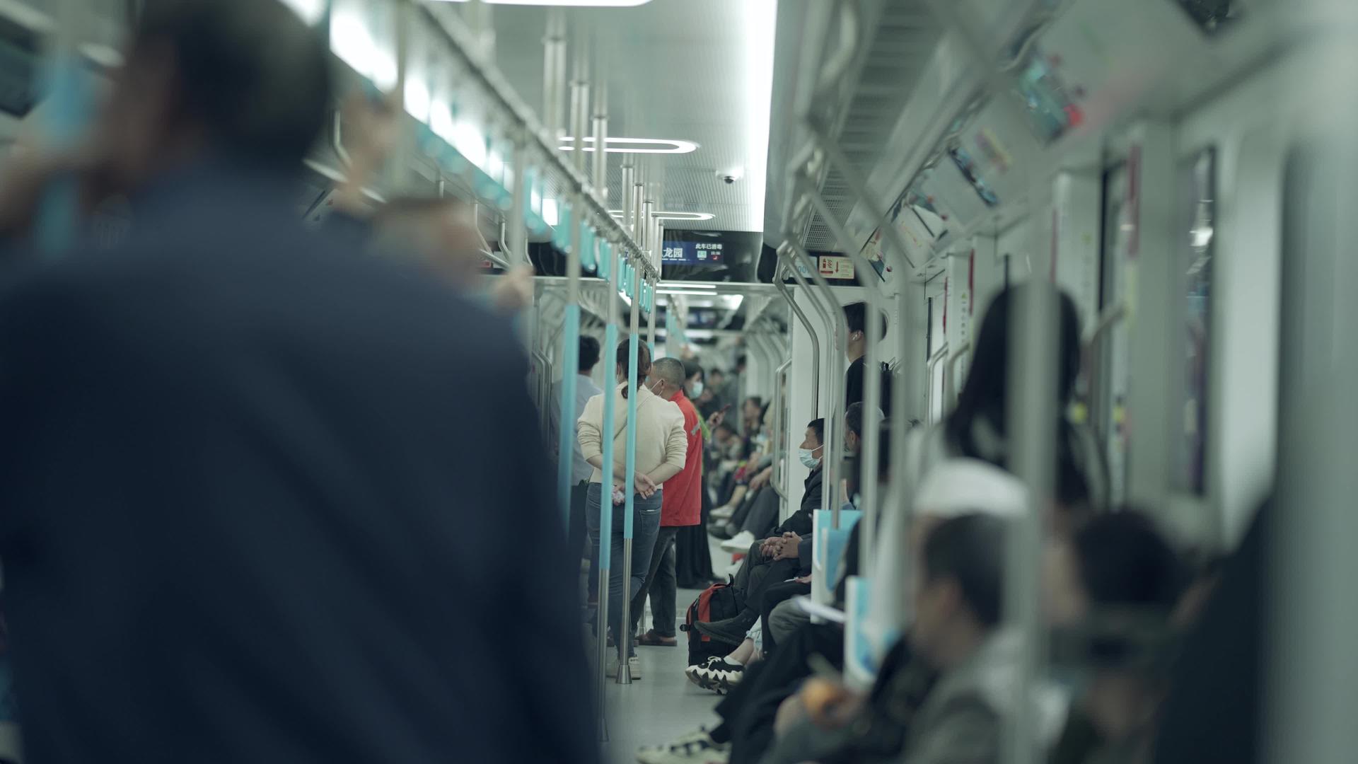 4k地铁城市轨道交通出行空镜视频的预览图