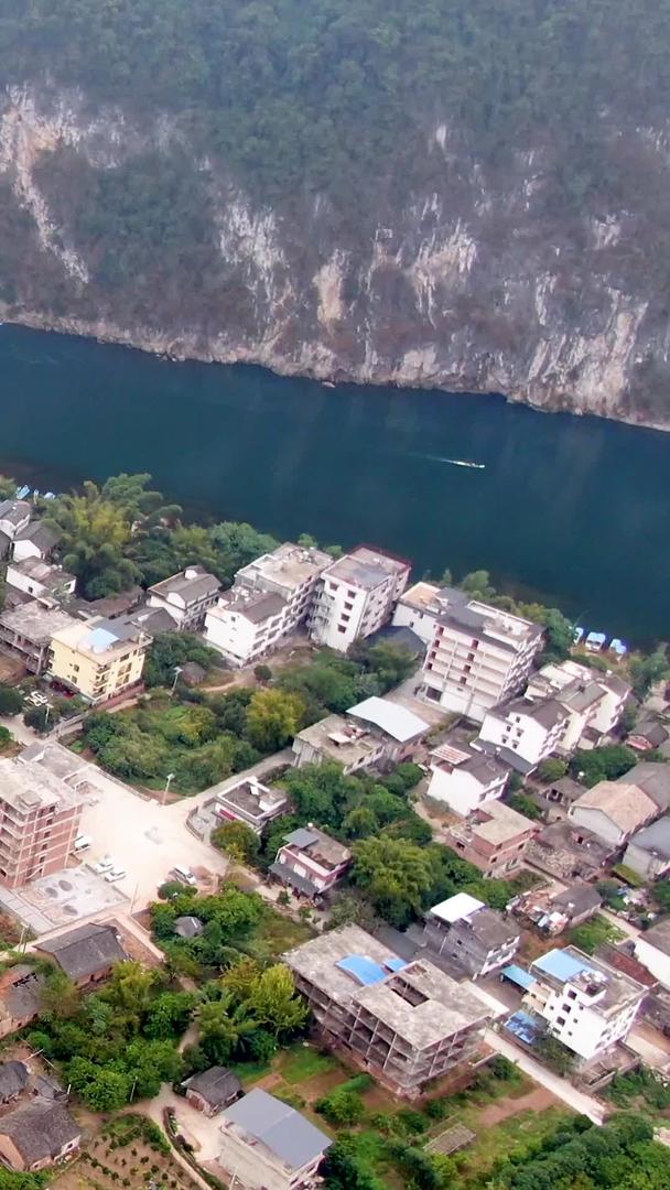 广西桂林漓江航拍视频的预览图