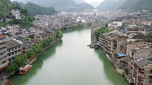 贵州镇远古城航拍4K视频视频的预览图