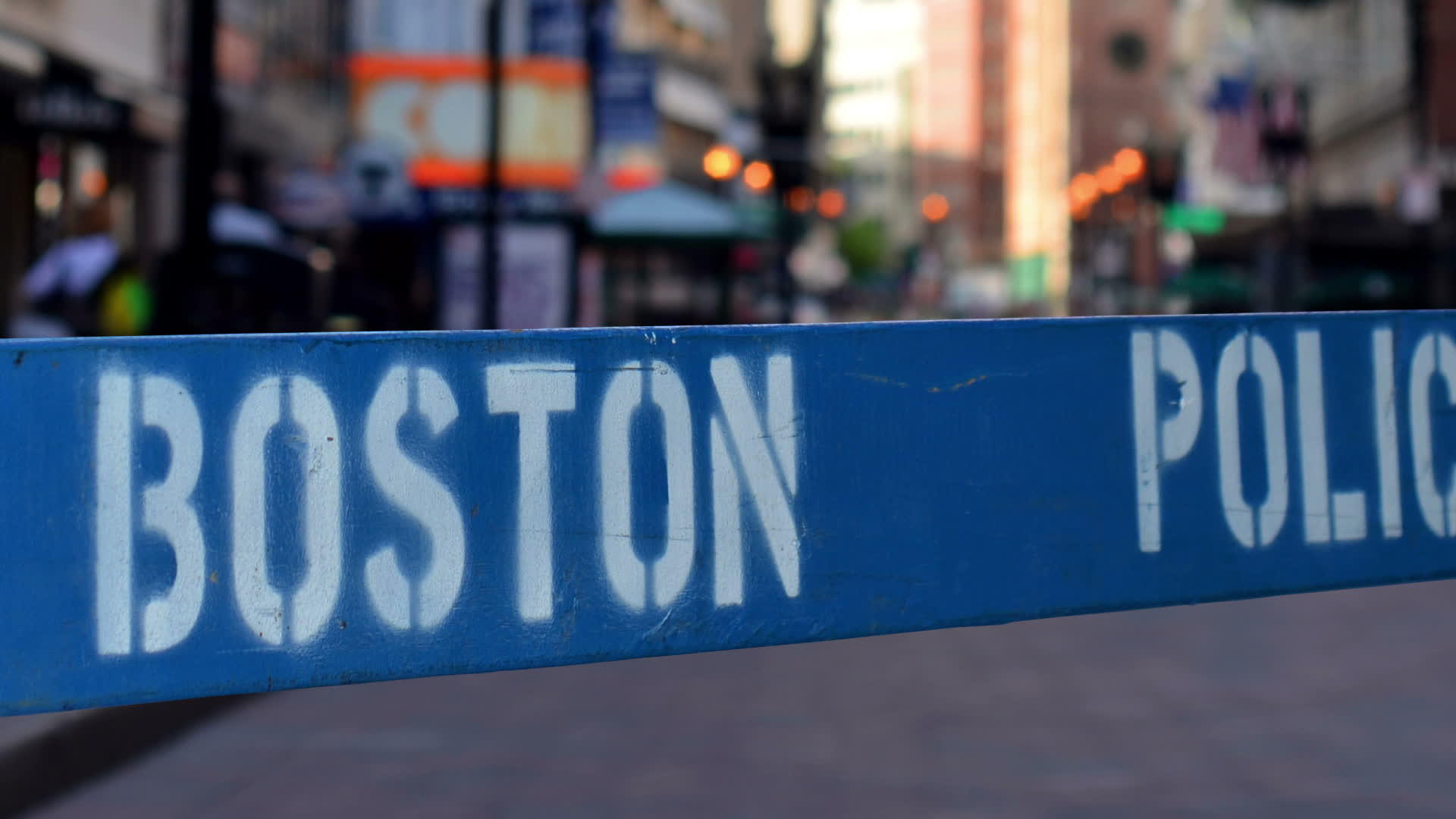 波士顿犯罪现场视频的预览图