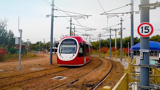 新运营北京城市有轨电车视频的预览图