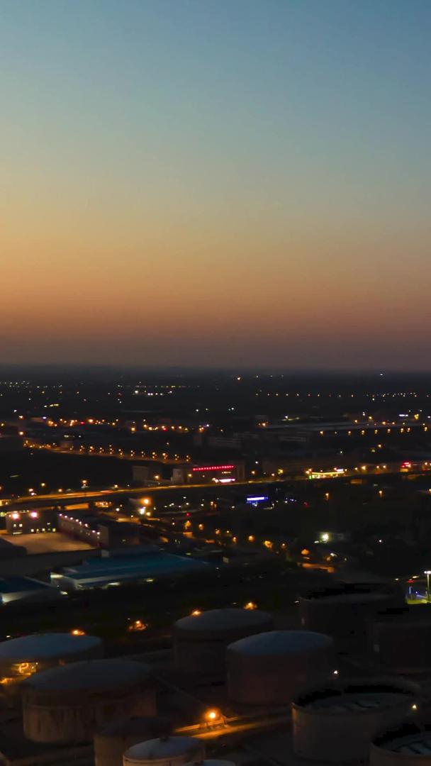 南京江北化工厂延时航拍夜景视频的预览图