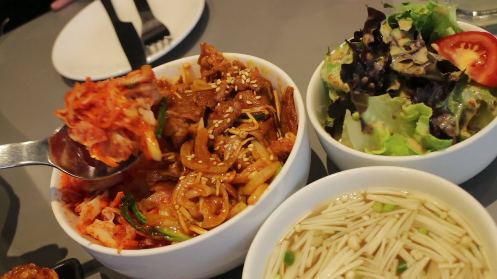 韩国菜视频的预览图