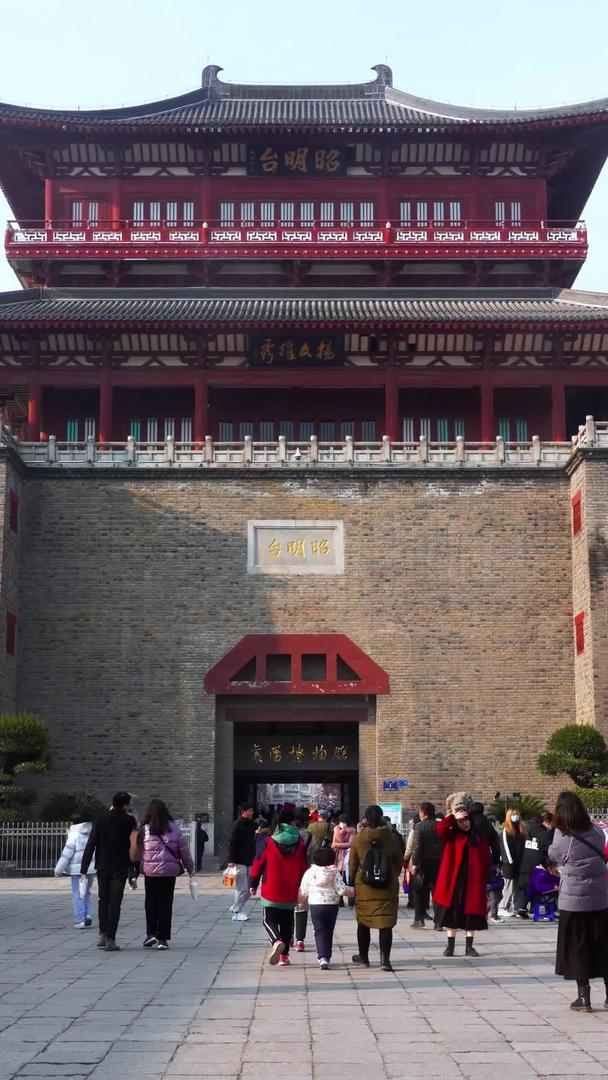 襄阳古城建筑标志襄阳博物馆广泛延时视频视频的预览图