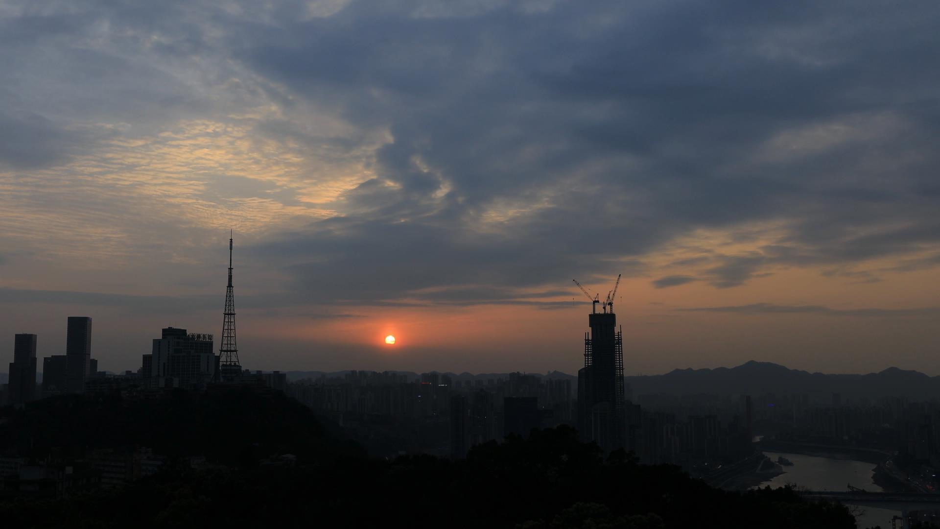 8K实拍重庆城市发展落日素材视频的预览图