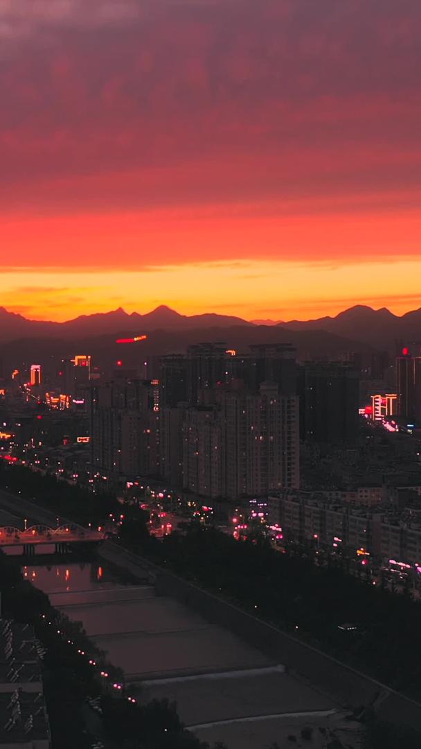 秦岭最美的商洛火烧云视频的预览图