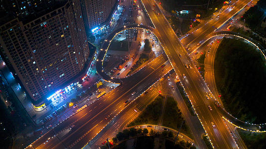 绕城高速夜景4K航拍视频的预览图