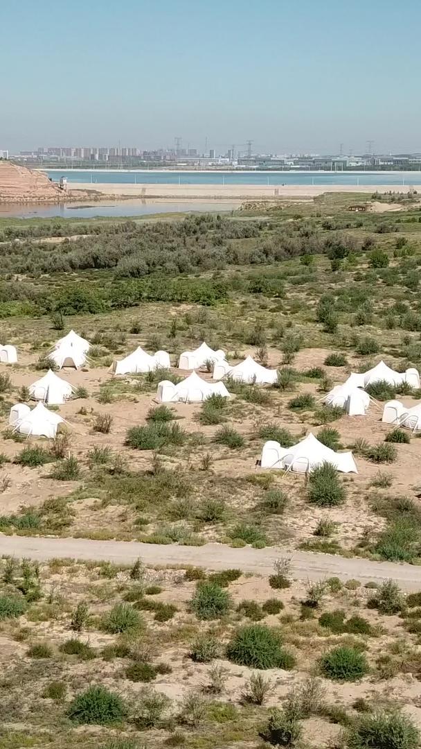 帐篷旅游航拍视频的预览图