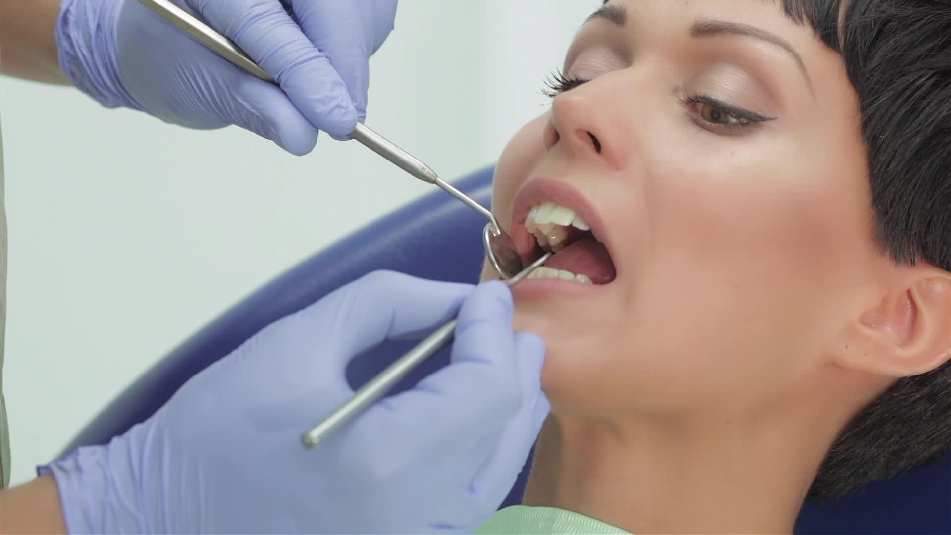 看牙科诊所视频的预览图
