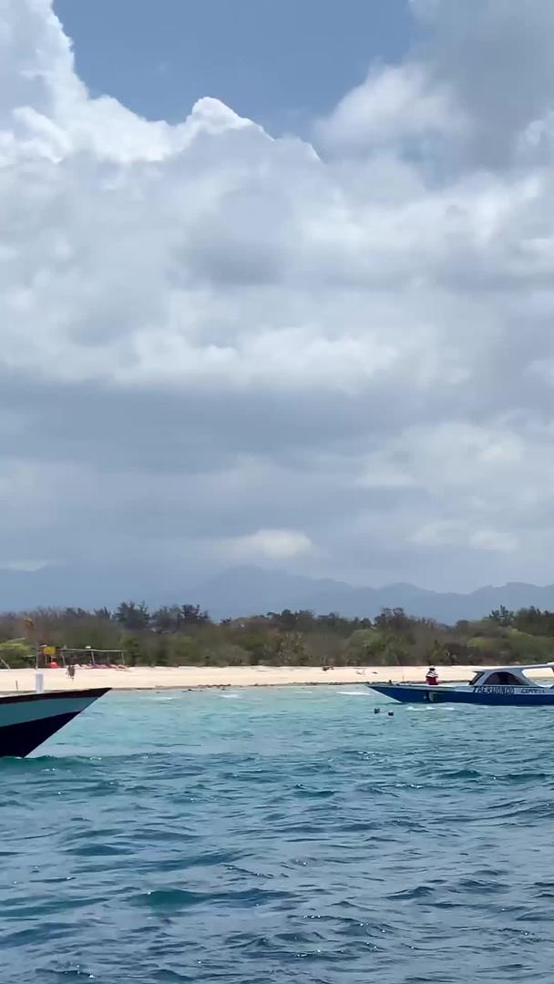 巴厘岛跳岛船视频的预览图
