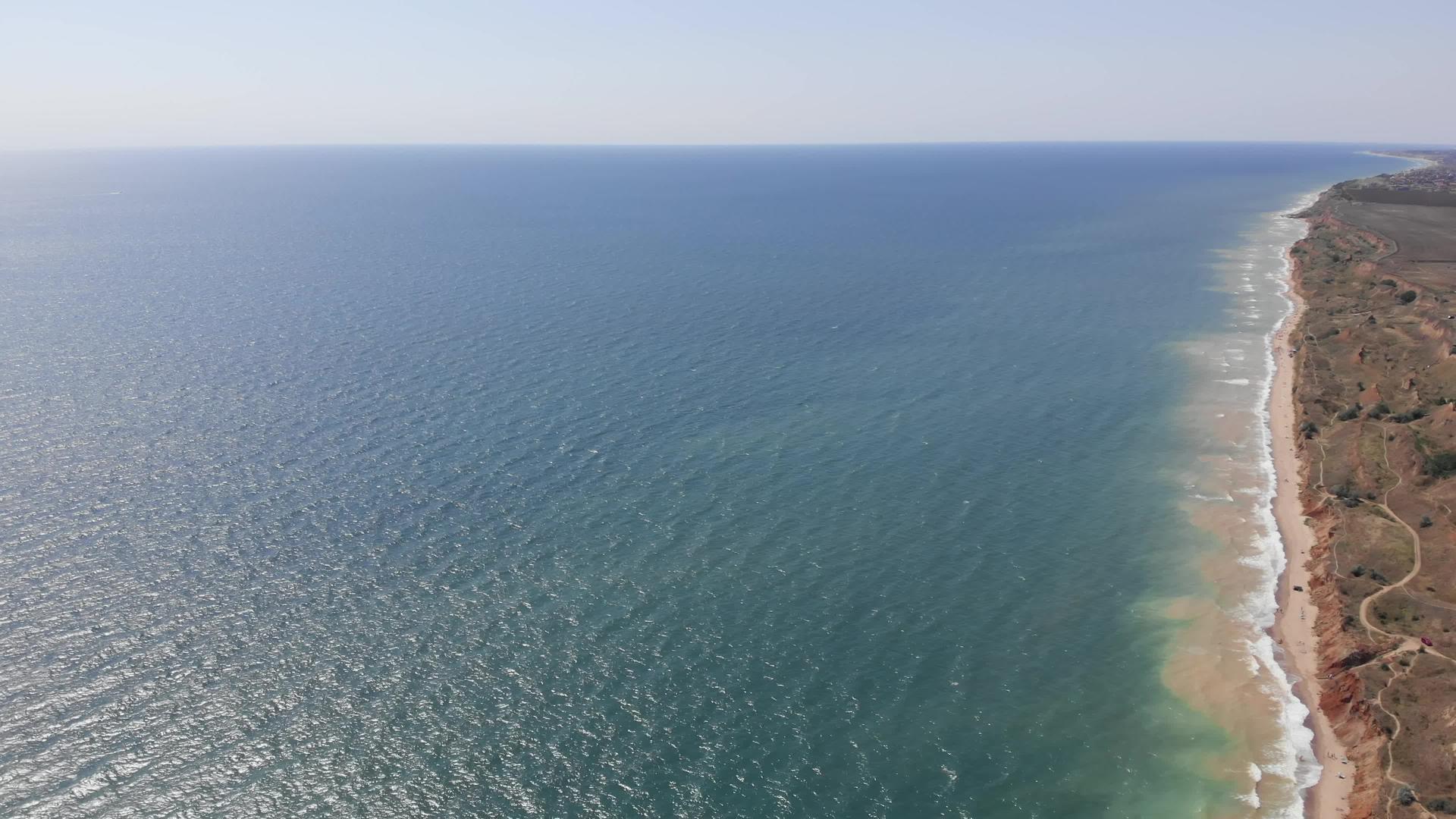 黑海滨乌鲁拉尼视频的预览图