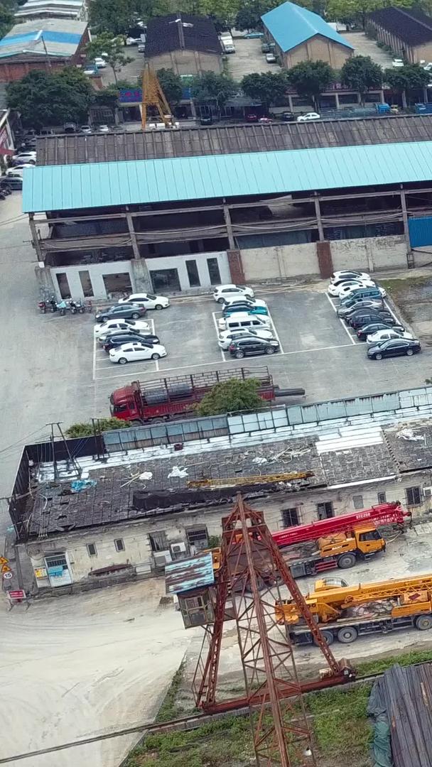 高清航拍储运站工业厂房仓储物流视频的预览图